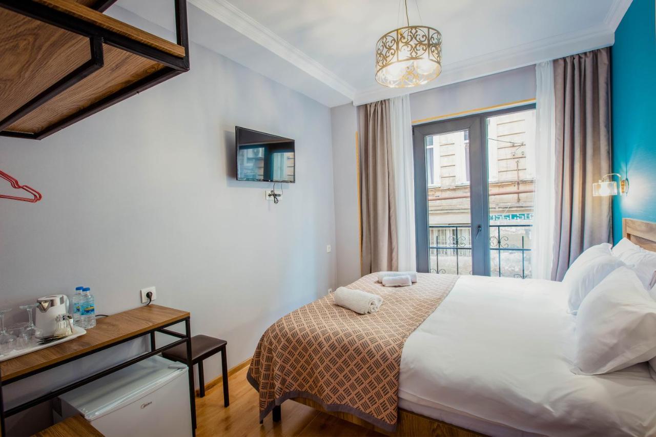 Central Gate Hotel In Heart Of Tiflis Dış mekan fotoğraf
